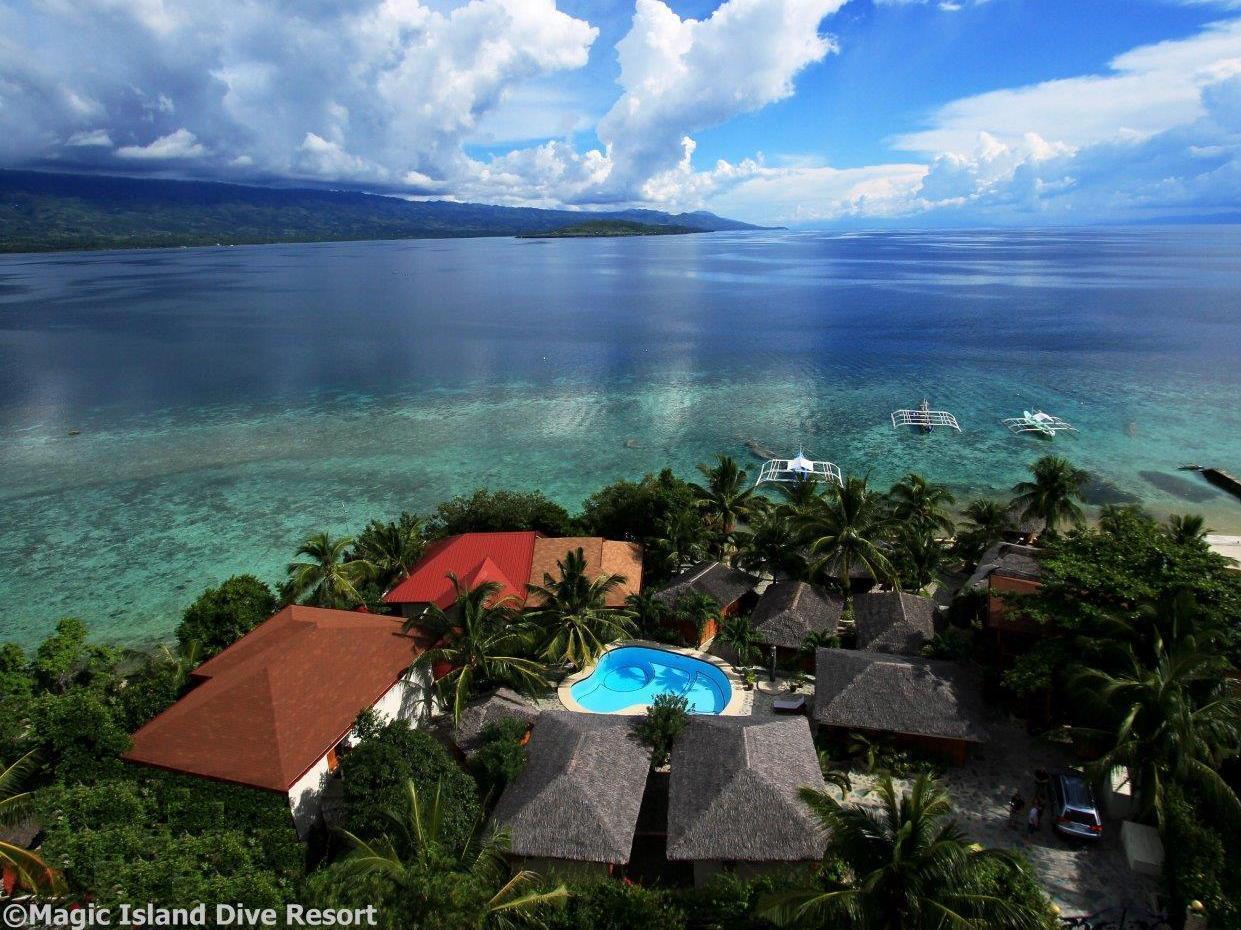 แมจิก ไอส์แลนด์ ไดฟ์ รีสอร์ต Hotel โมอัลโบอัล ภายนอก รูปภาพ
